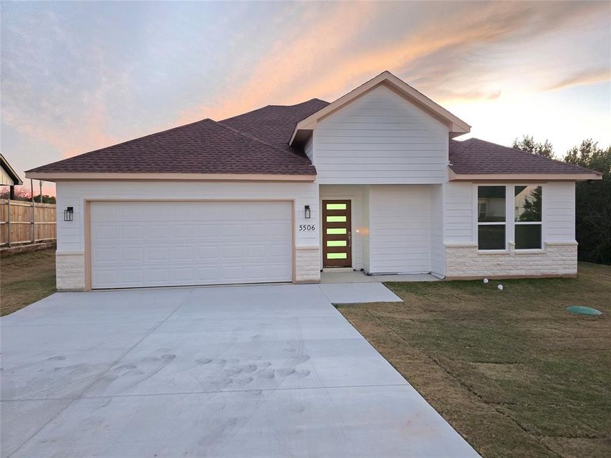 Come see this Beautiful New Construction Home! It's A Jewel Glowing in Texas Sunset! Stop Looking Around And Finally Settle Down Located in Desired Historic Small Town of Granbury! Canyon Creek subdivision is where you can have a better quality life and offers many outdoor living options to ease the mind, body, and soul. Neighborhood offers 2 community swimming pools, a boat dock, and pickle ball courts. Along with tennis courts and parks. Private gate entrance for 24 hour man guarded check in to the neighborhood. Kitchen and living room has open concept to see everyone for get togethers. Kitchen has a cozy feel with the white shaker cabinets with self closing doors and hardware, with amazing choice color of white quartz countertops and stainless steel package. House has throughout high baseboards with clean white look to match the neutral paint.  Custom tile for both full bathroom showers, custom mirrors, with white shaker self closing cabinets, white quartz countertops both bathrooms have double sink vanities, and sense of calm seventy feel in both master and hallway bathroom. Home has high 9' ft ceilings in the spare bedrooms and separate floorpan layout from master bedroom.  Master bedroom has ensuite with huge closet for plenty of storage. Grand entrance has a chandelier from the front of house.  Enjoy some time on back covered porch to sit and watch the Texas sunsets. Look forward to taking a moment and tour this home. Take time to imagine relaxing and unwind after a long day in this beautiful new home.