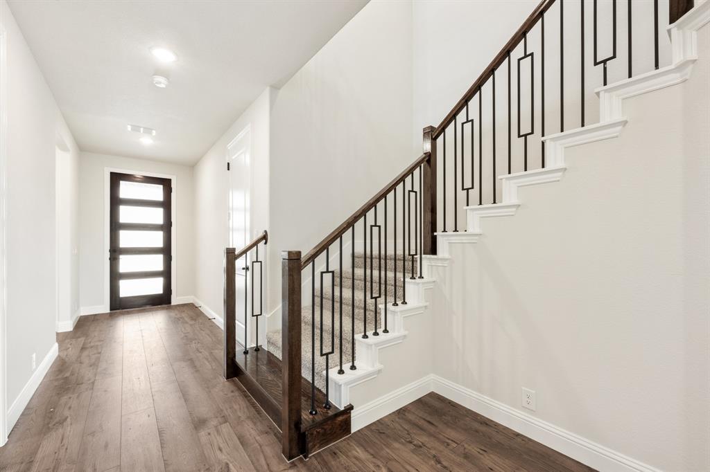 1118 Cardinal Drive