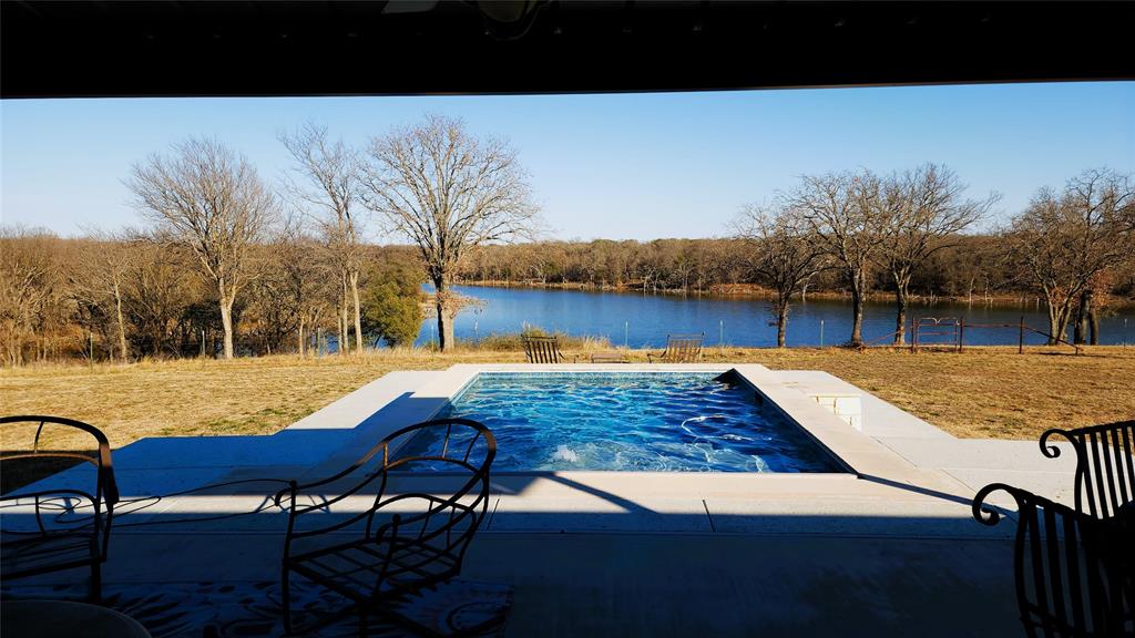 2401 HWY 679
