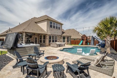 Photo of 11448 Gale Ridge Terrace, Fort Worth, TX 76052 (MLS # 21222662)