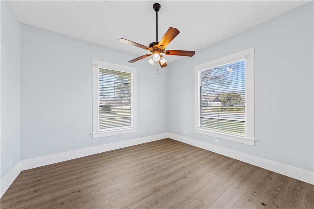 Farwell Heights - Residential Lease