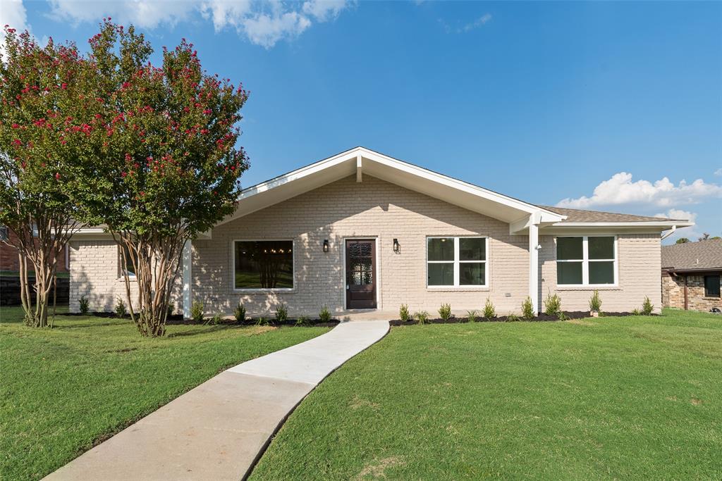 1632 Merrimac Trail