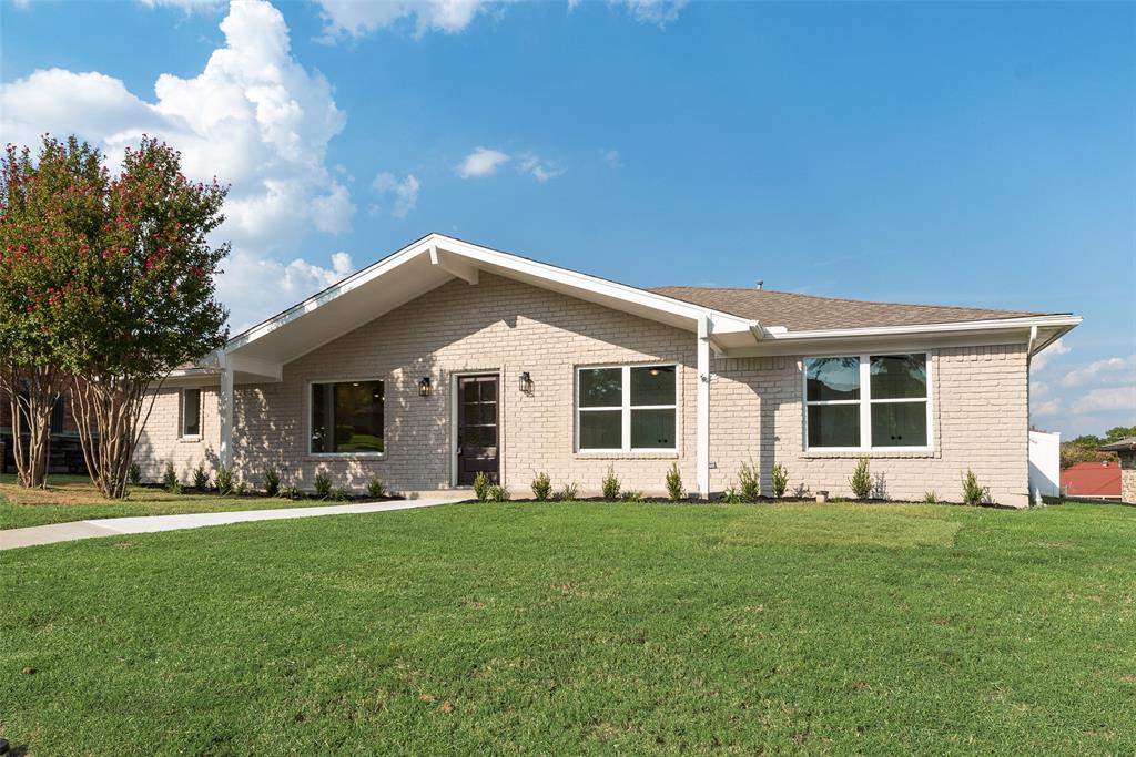 1632 Merrimac Trail