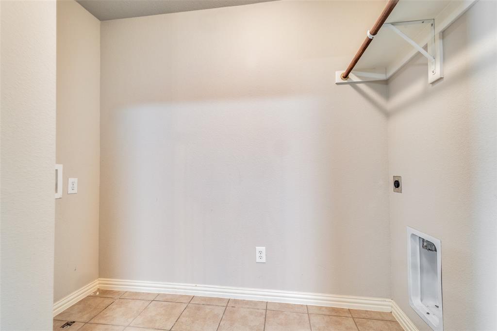 Rockbrook Place - Residential Lease