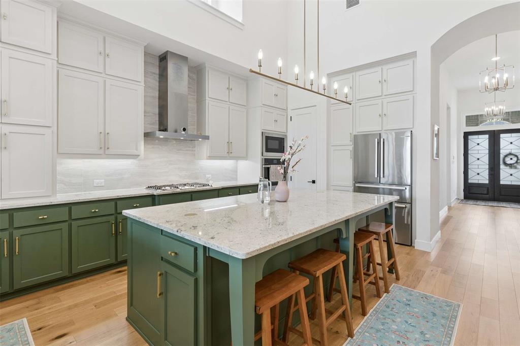 1939 Apple Tree Drive