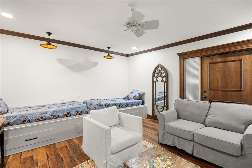 Original Town - Commercial Sale