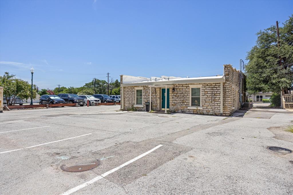 Original Town - Commercial Sale