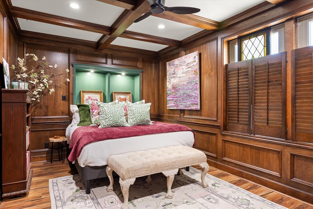 Original Town - Commercial Sale