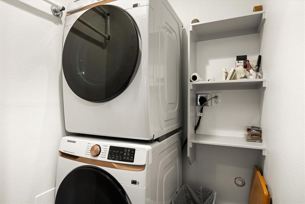 Original Town - Commercial Sale