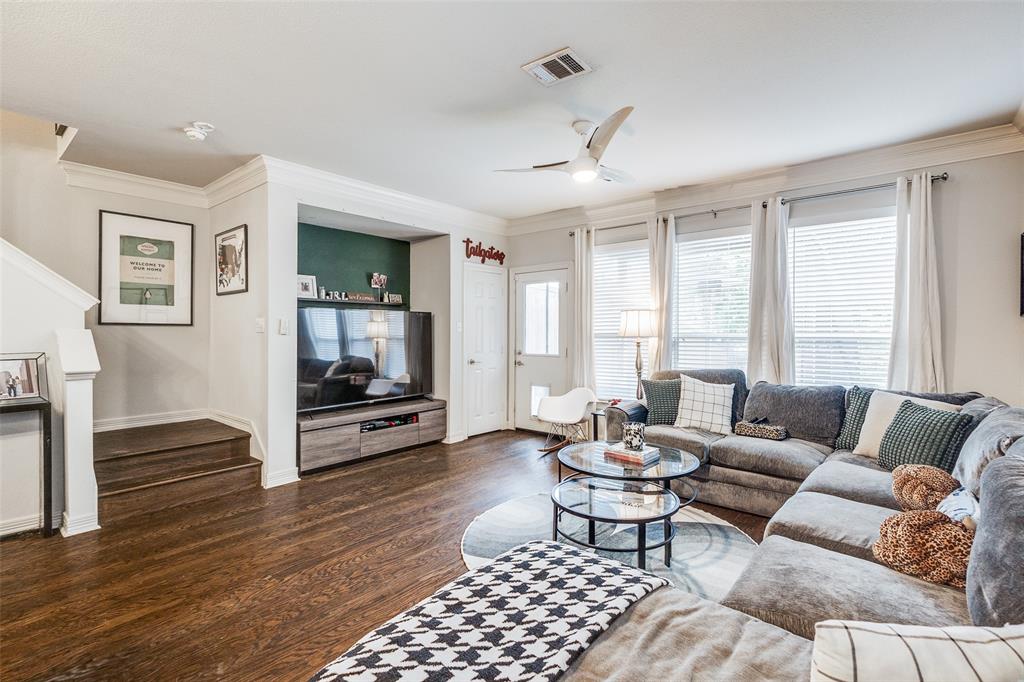 Throckmorton Twnhm Add - Residential