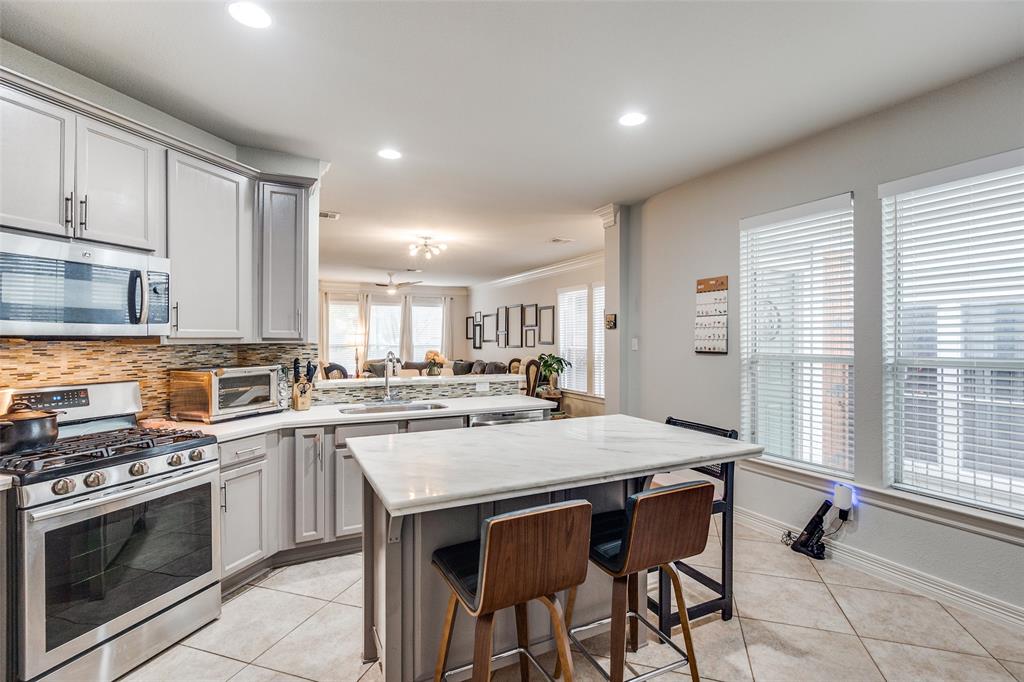 Throckmorton Twnhm Add - Residential