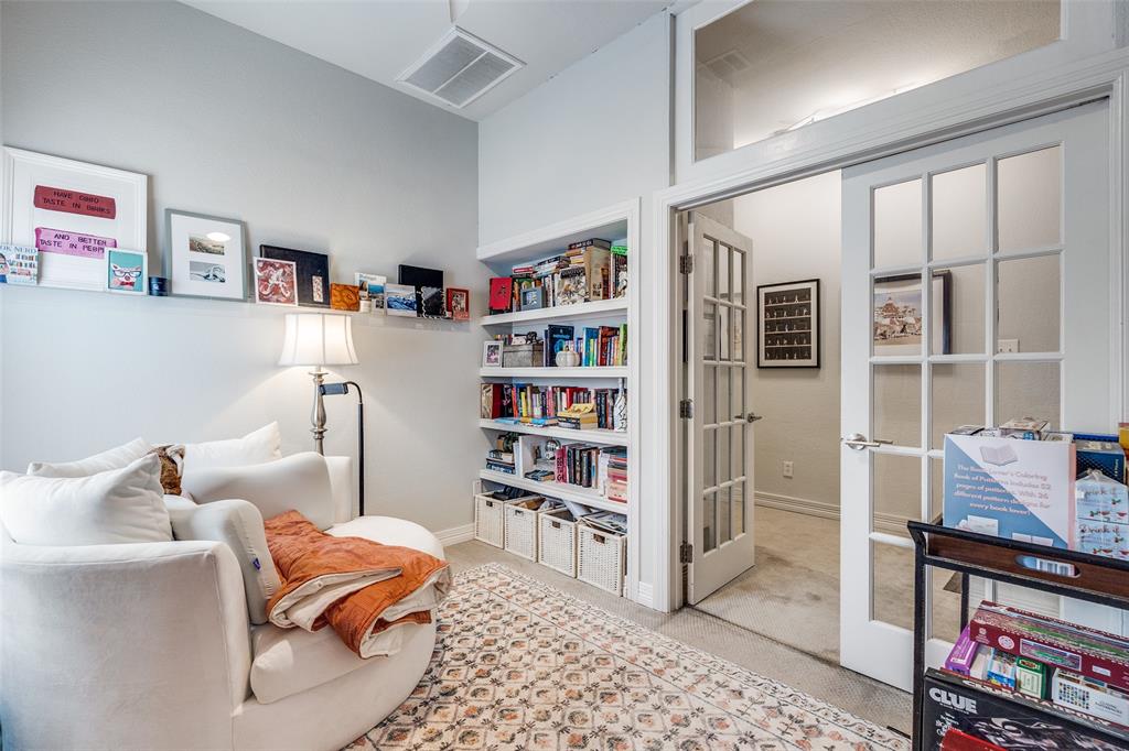 Throckmorton Twnhm Add - Residential