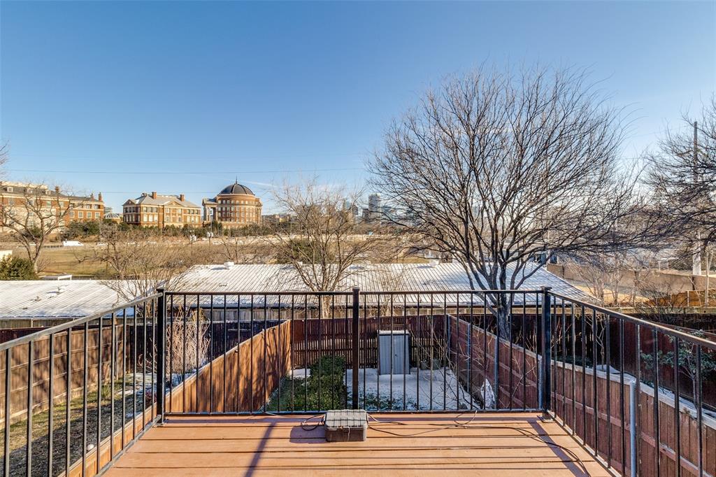 Throckmorton Twnhm Add - Residential