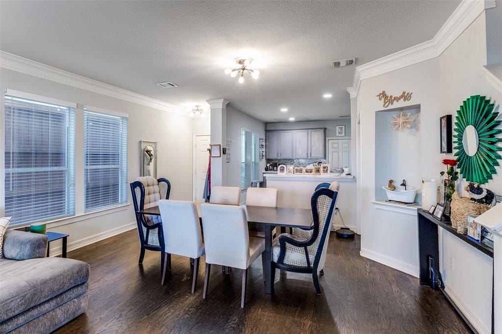 Throckmorton Twnhm Add - Residential