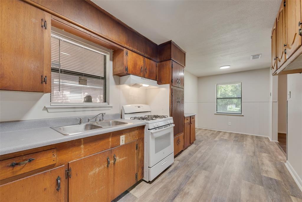 H W Ferrell - Residential