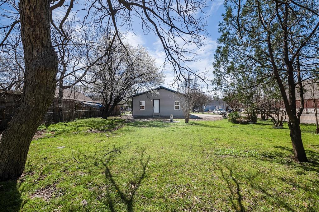 Moore Add - Residential Lease