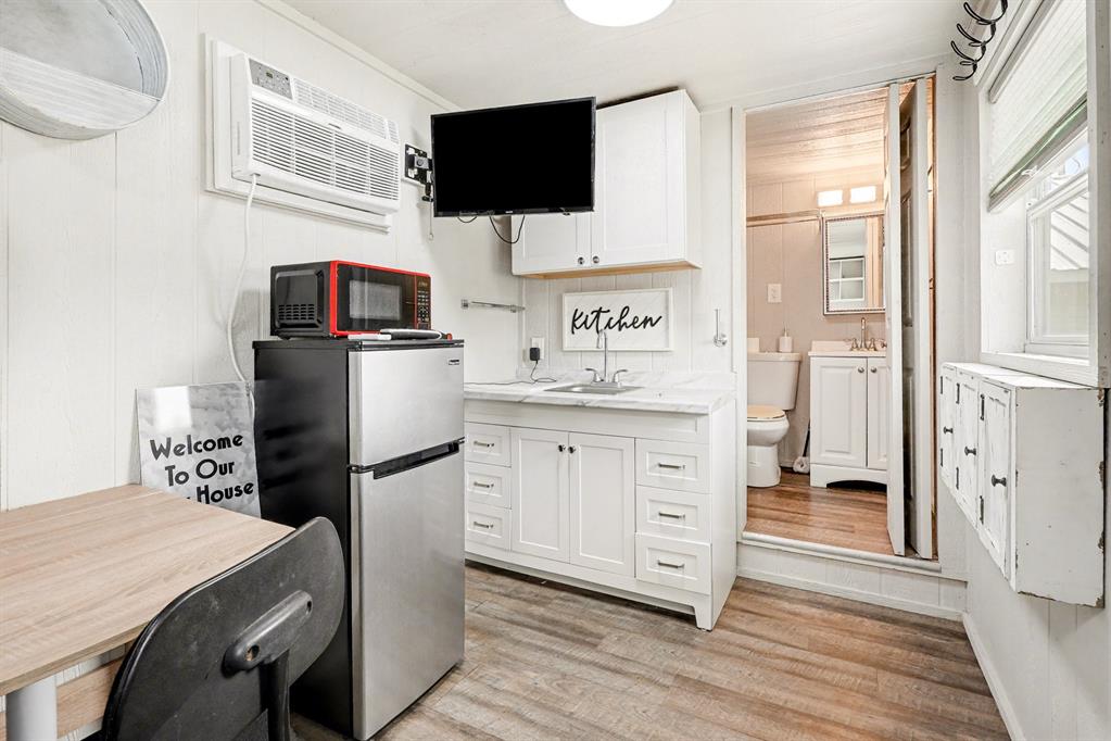 I& G N Ry Co - Residential