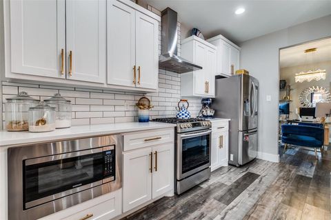 Tiny photo for 216 Melrose Lane, Lancaster, TX 75146 (MLS # 21099582)