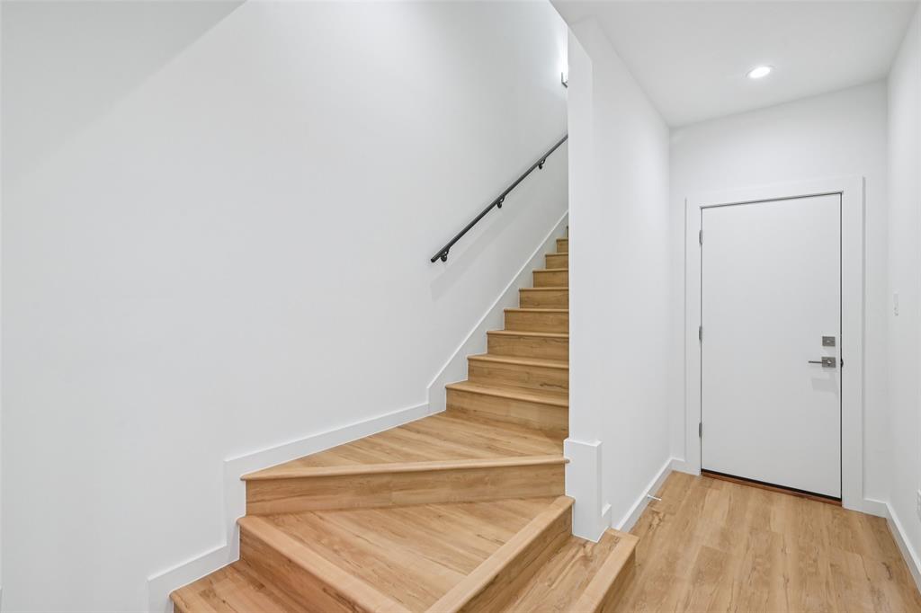 Mirar at the Cedars - Residential