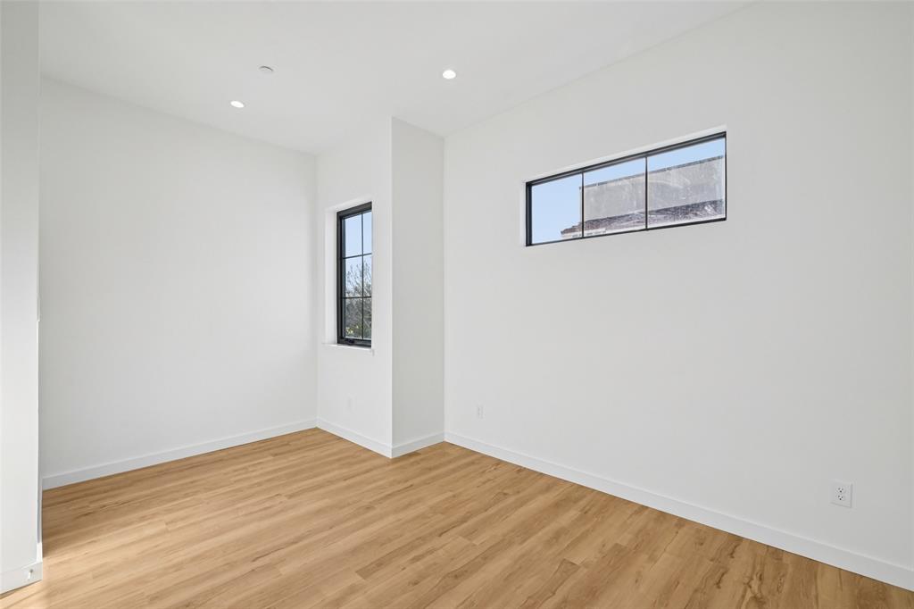 Mirar at the Cedars - Residential