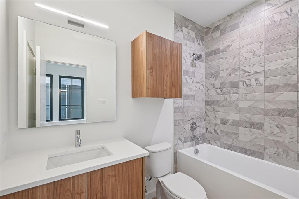 Mirar at the Cedars - Residential