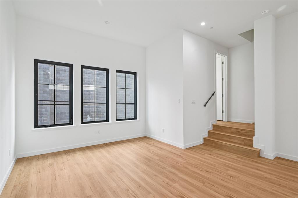 Mirar at the Cedars - Residential