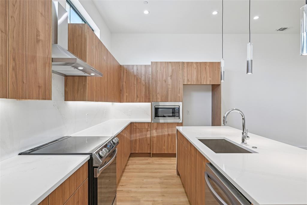 Mirar at the Cedars - Residential