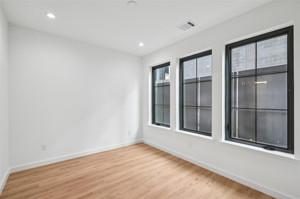 Mirar at the Cedars - Residential