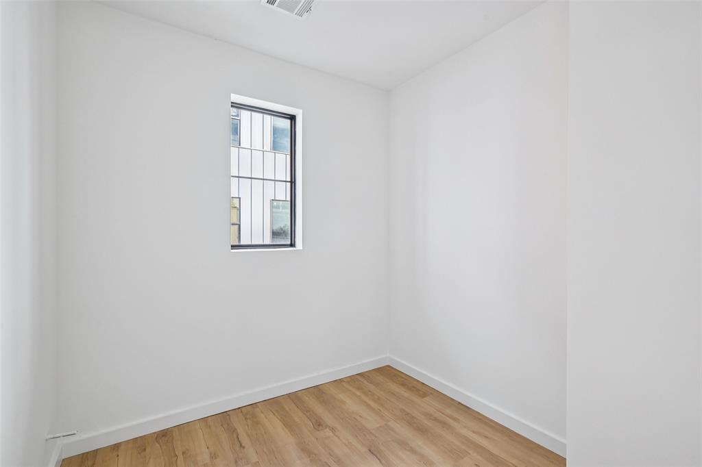 Mirar at the Cedars - Residential