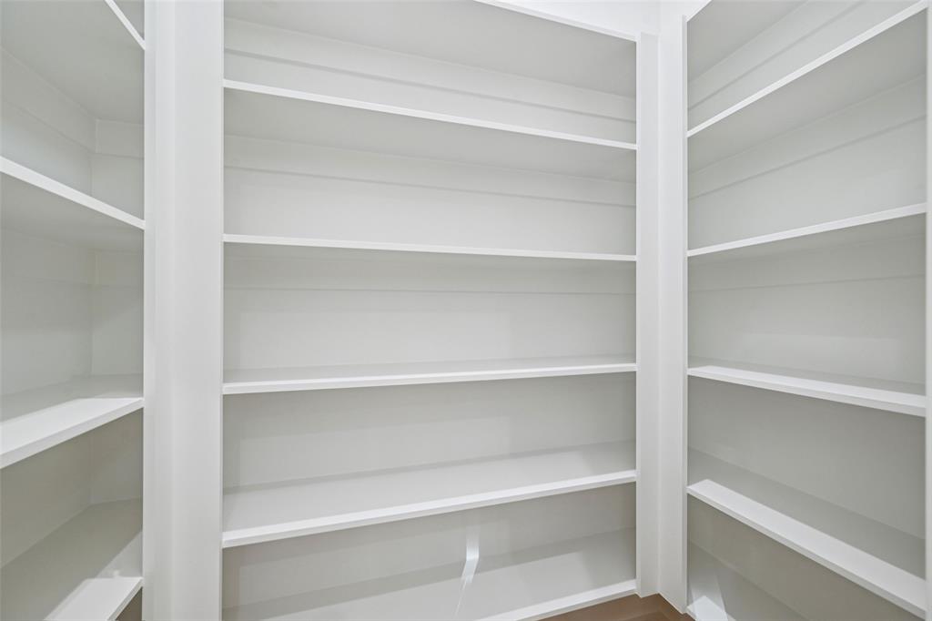 Mirar at the Cedars - Residential