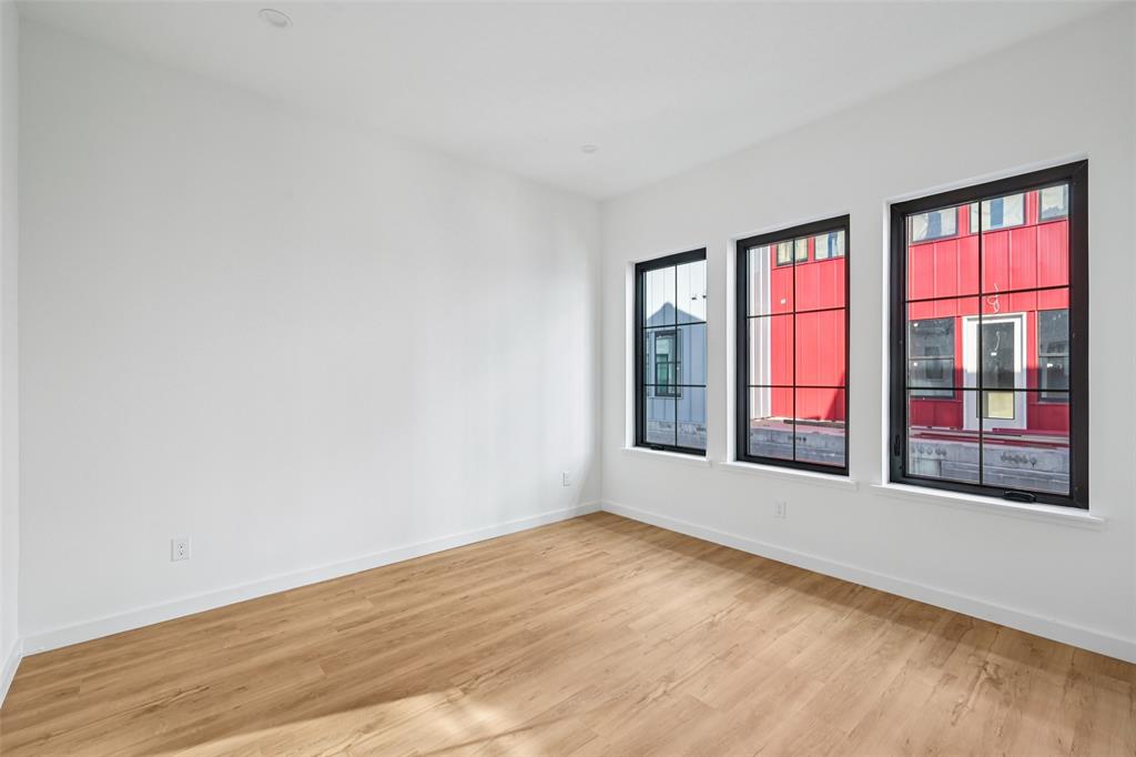 Mirar at the Cedars - Residential