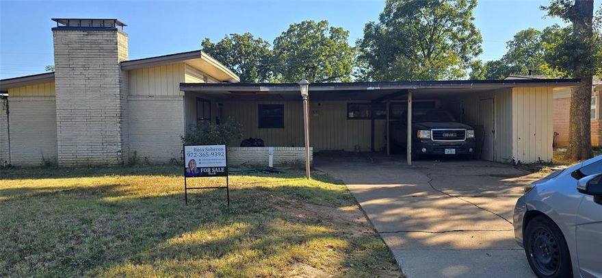 Come see this beautiful home in the heart of Irving TX. easy access to 183 and 5 minutes away from Downtown Dallas.  This home has had many upgrades from new windows, floors and all kitchen has been remodel, new plumbing new paint.  Foundation repaired 3 years ago with transferable warranty.