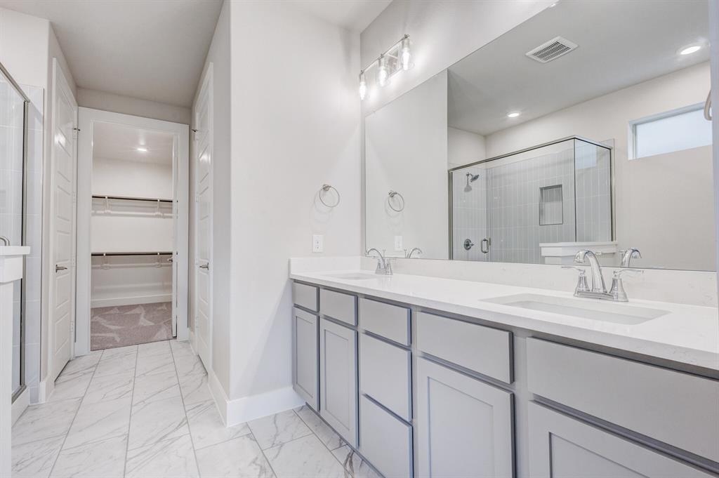 Oakwood Hills - Residential