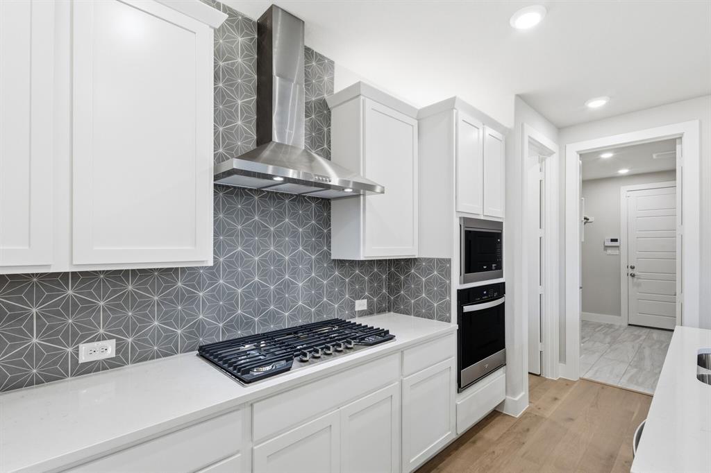 Oakwood Hills - Residential