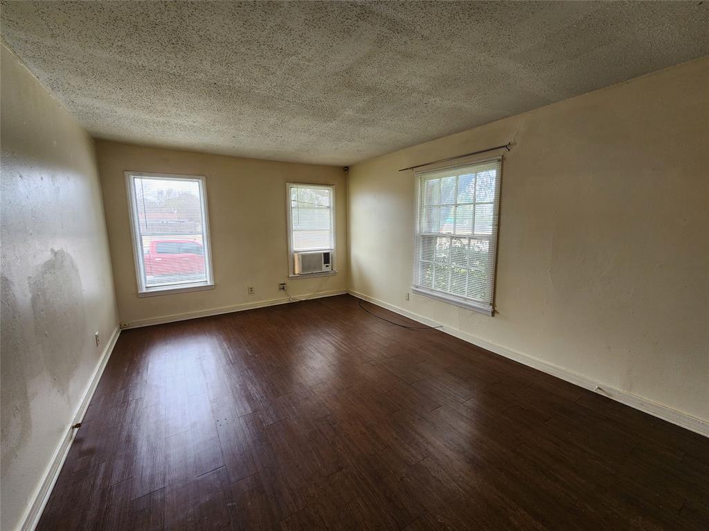 Bibb H T Sub - Residential Lease