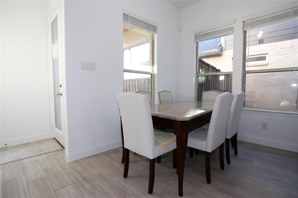 Manors At Woodbridge - Residential