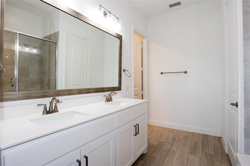 Manors At Woodbridge - Residential