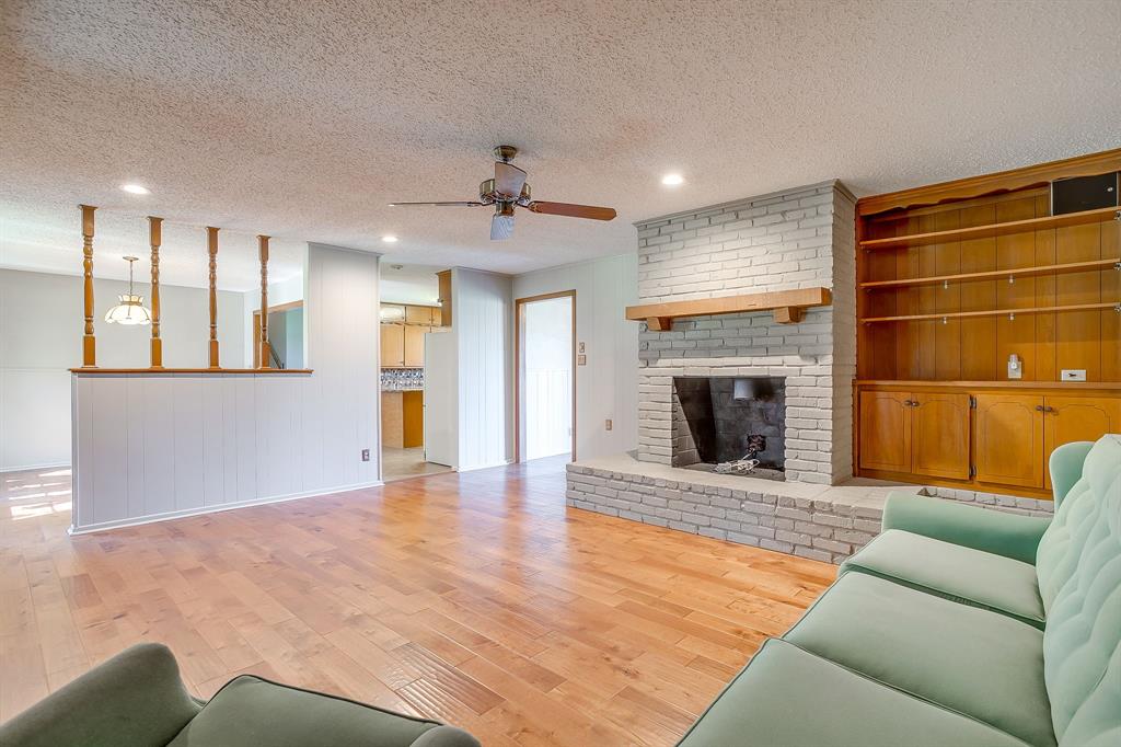 3535 Crestridge Drive
