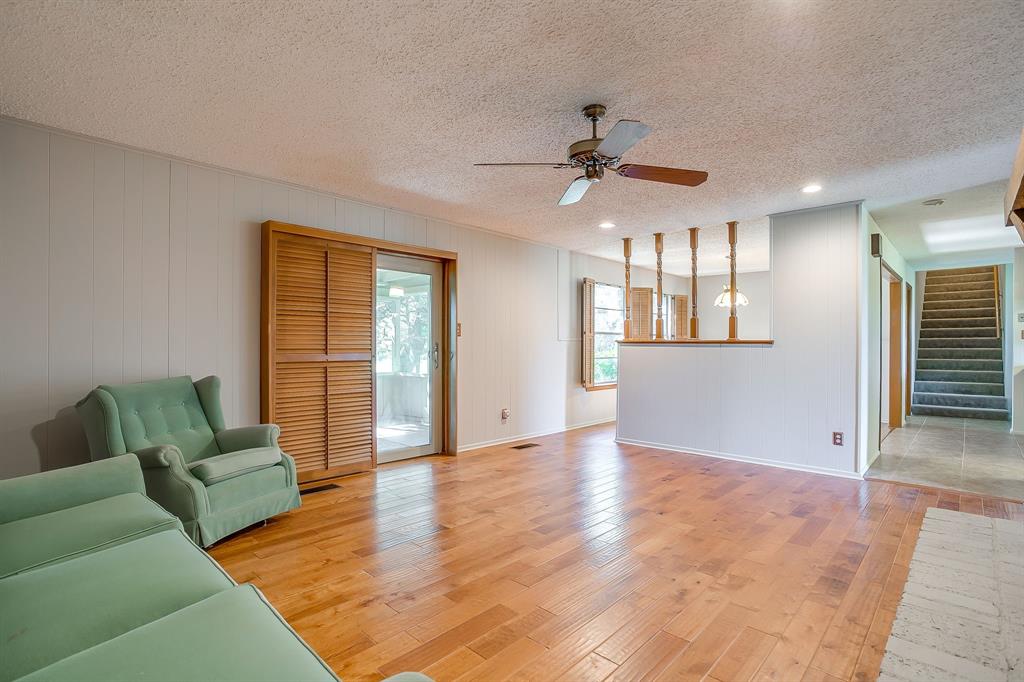 3535 Crestridge Drive