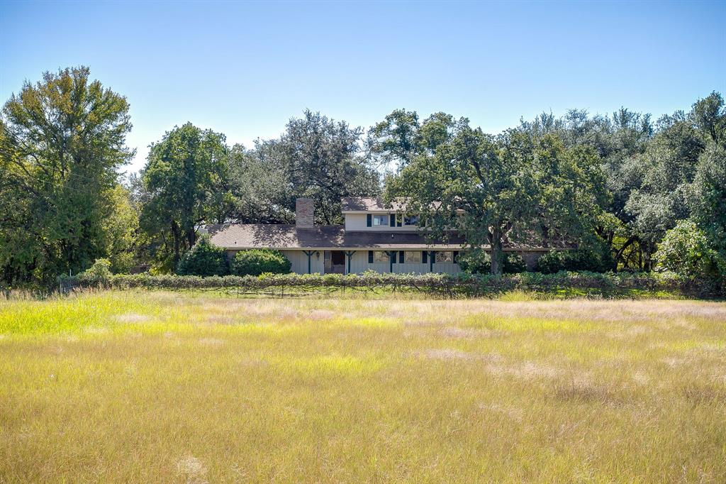 3535 Crestridge Drive