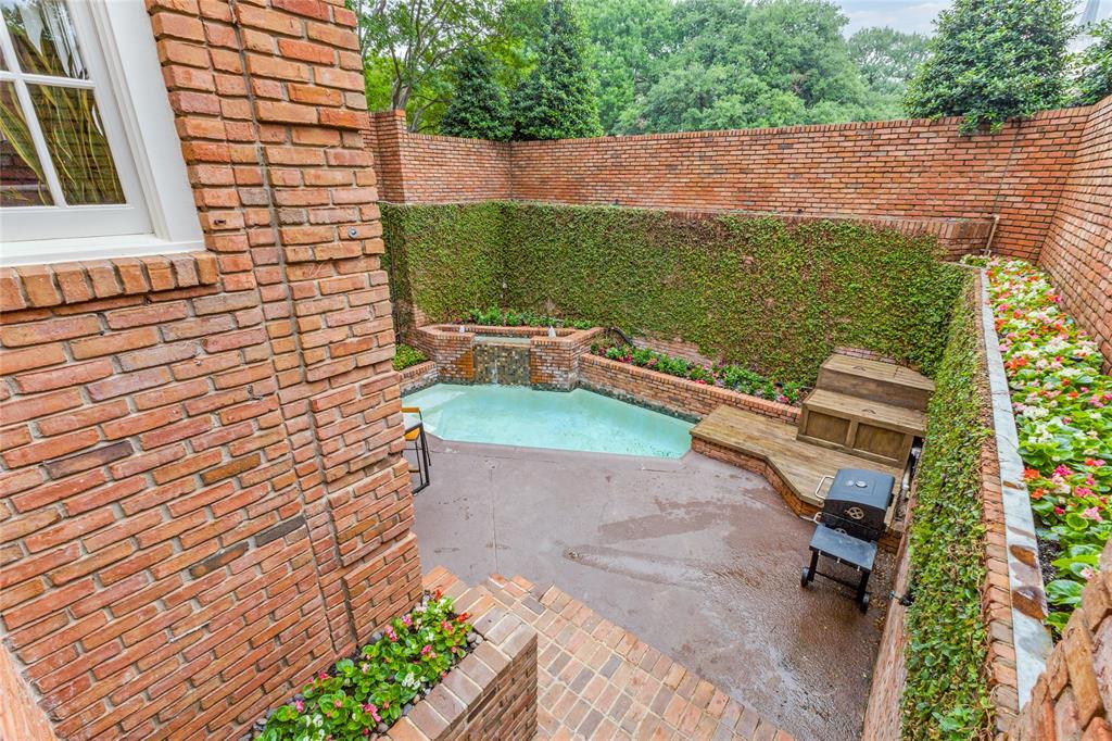 Presidents House Condo - Residential