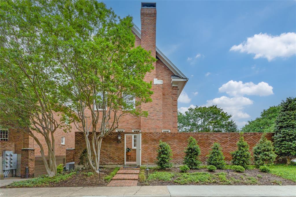 Presidents House Condo - Residential