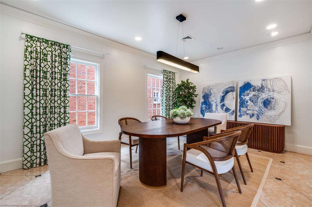 Presidents House Condo - Residential