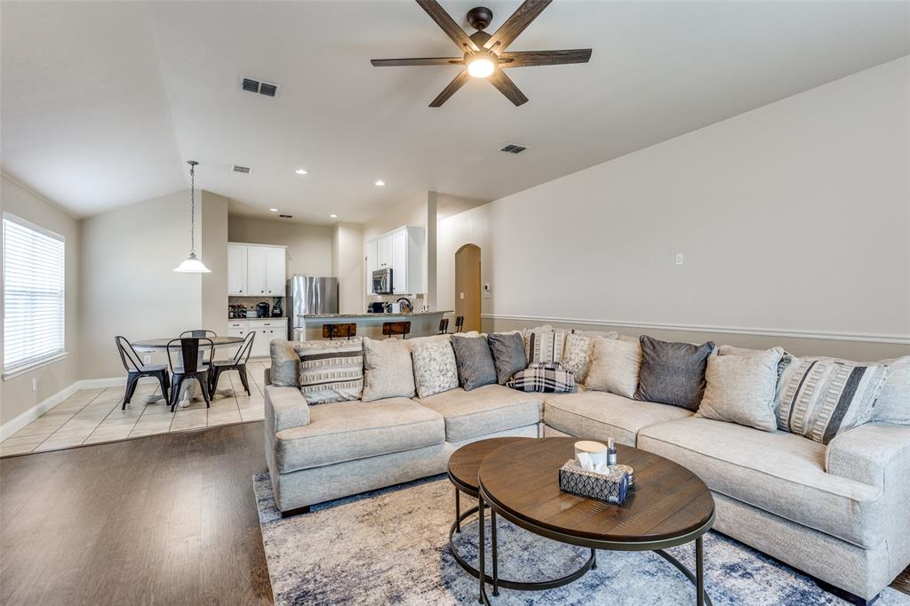 Sendera Ranch - Residential