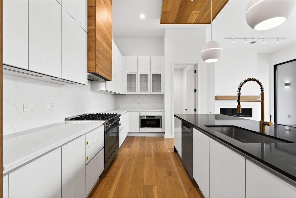 View Retail Condo - Residential