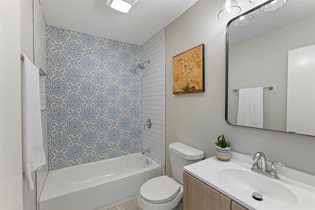 Crestmoor Park - Residential