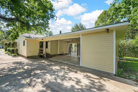 A home in Shreveport