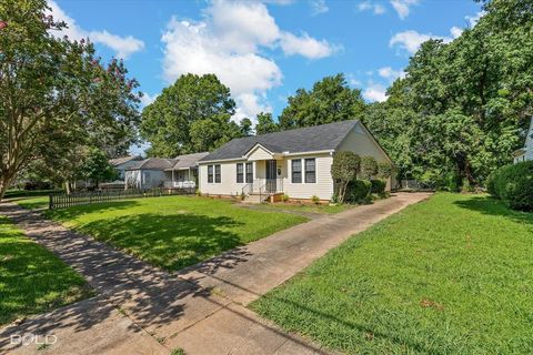 A home in Shreveport