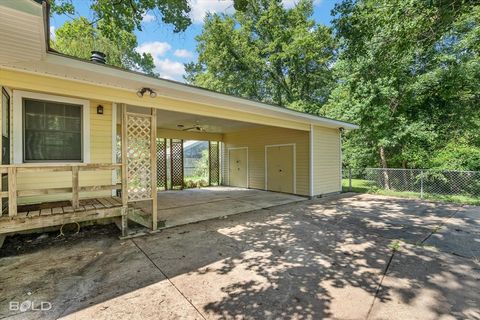 A home in Shreveport