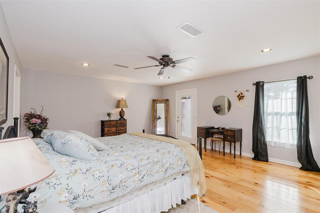 DAVID J JONES - Residential